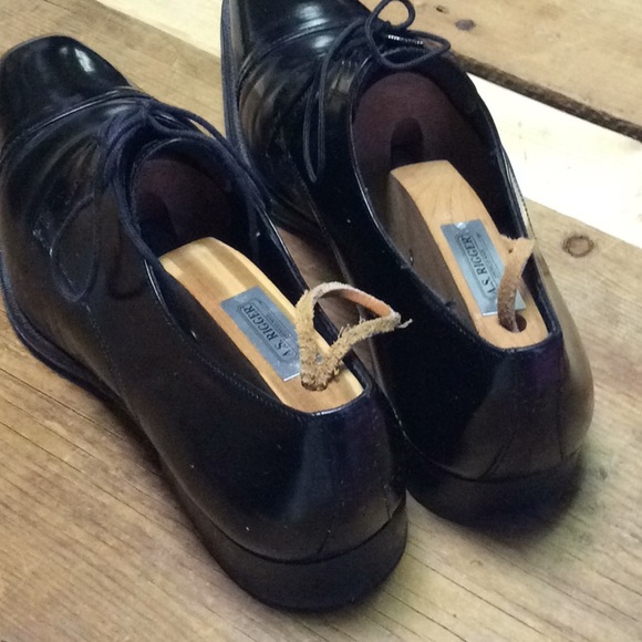 Dress Shoes - Picture 2 of 3